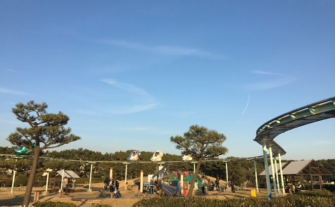 辻堂海浜公園の敷地内にある交通公園の施設スカイサイクル19